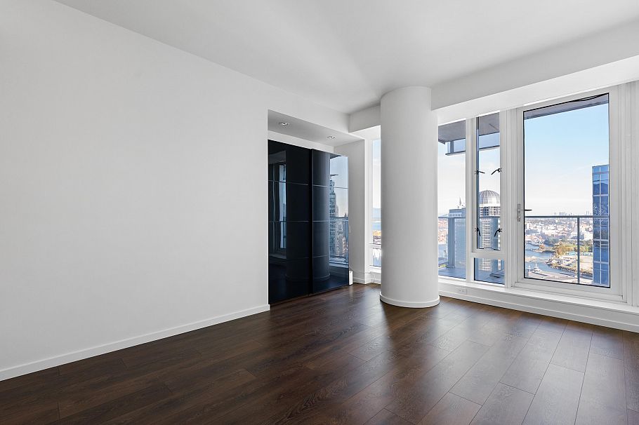 2701 1011 W Cordova Street Vancouver, BC - 27