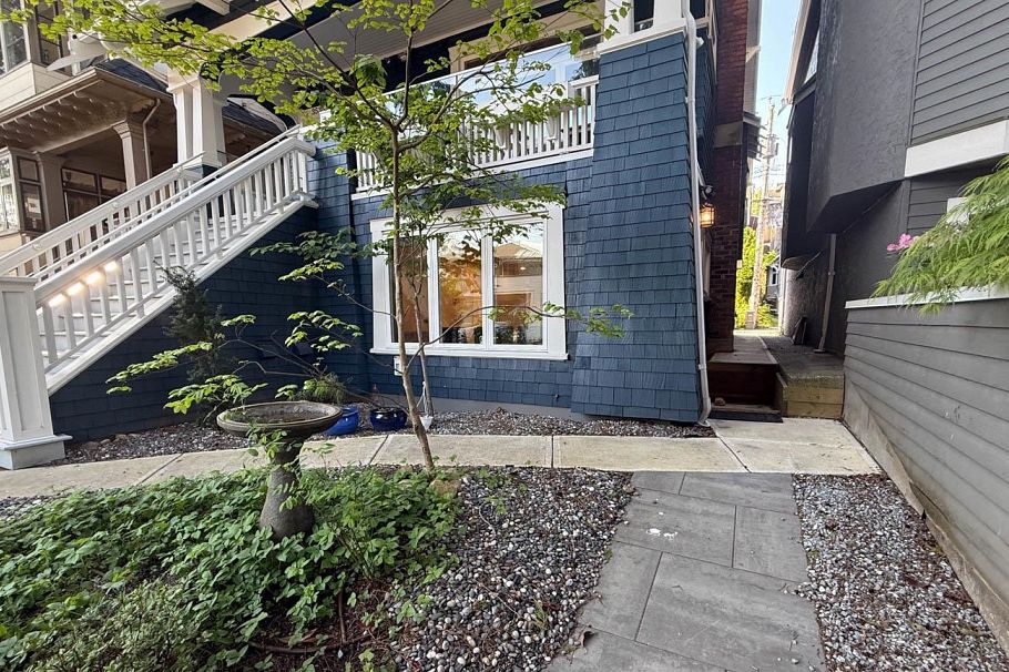 1 3536 POINT GREY ROAD, Vancouver BC V6R 1A8 Vancouver, BC - 7