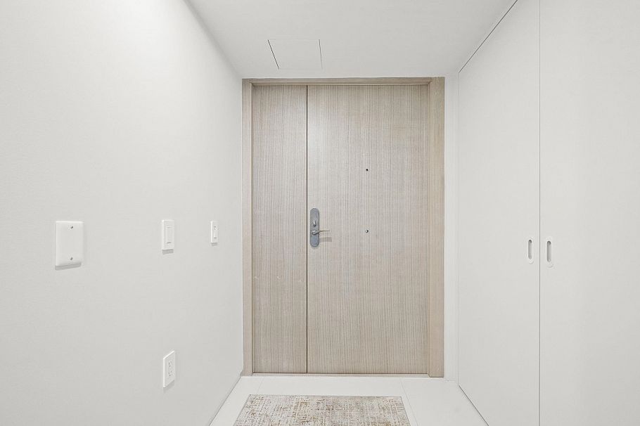 703 1033 Nelson Street Vancouver, BC - 4