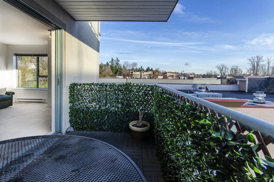 206 1085 W 17th Street North Vancouver, BC - 19