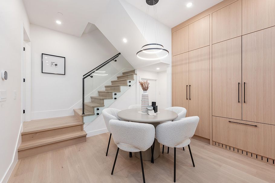 2 312 E 37th Avenue Vancouver, BC - 20