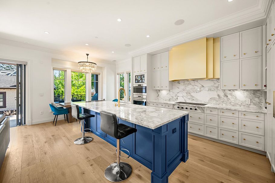 3838 W 50th Avenue Vancouver, BC - 15