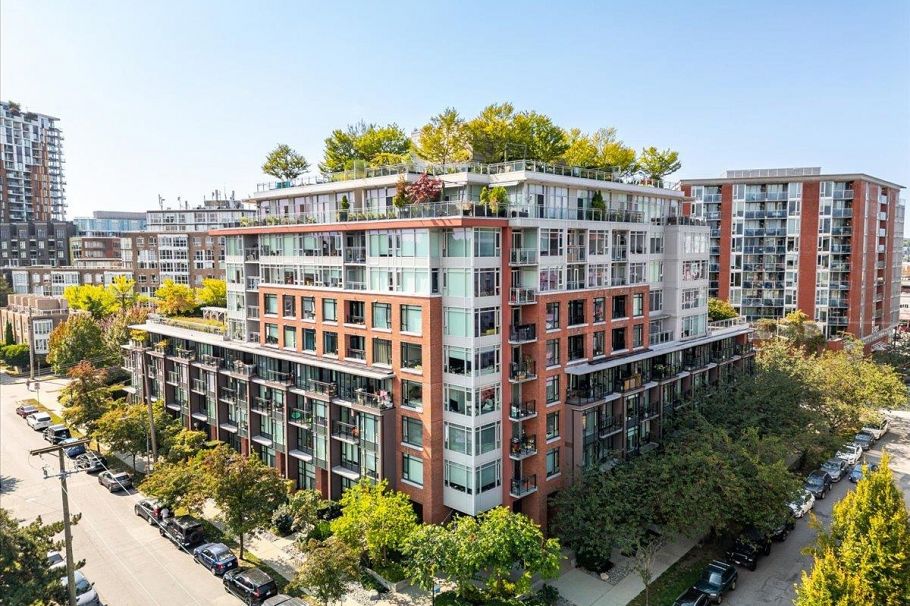 601 2321 Scotia Street Vancouver, BC - 22