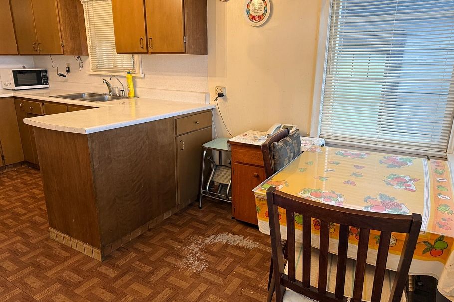 3140 E 52nd Avenue Vancouver, BC - 14