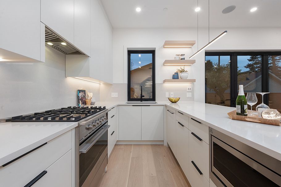 2 312 E 37th Avenue Vancouver, BC - 17