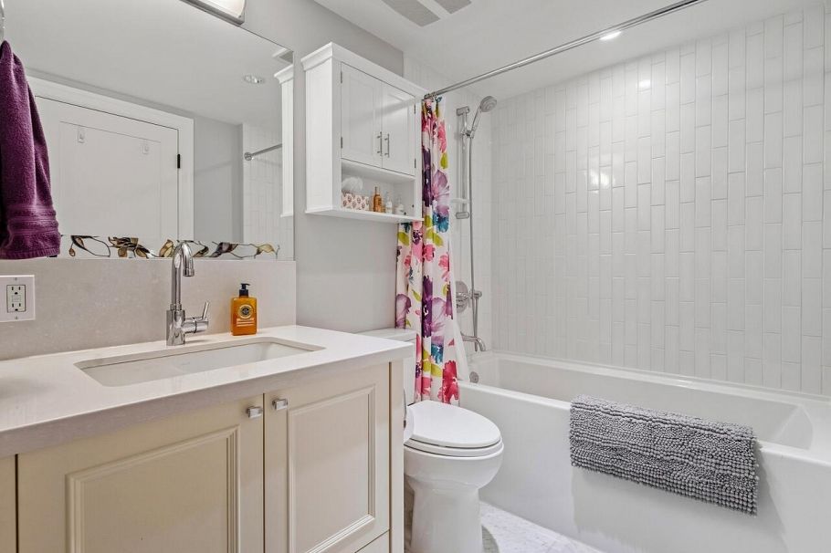 100 656 W 13th Avenue Vancouver, BC - 14