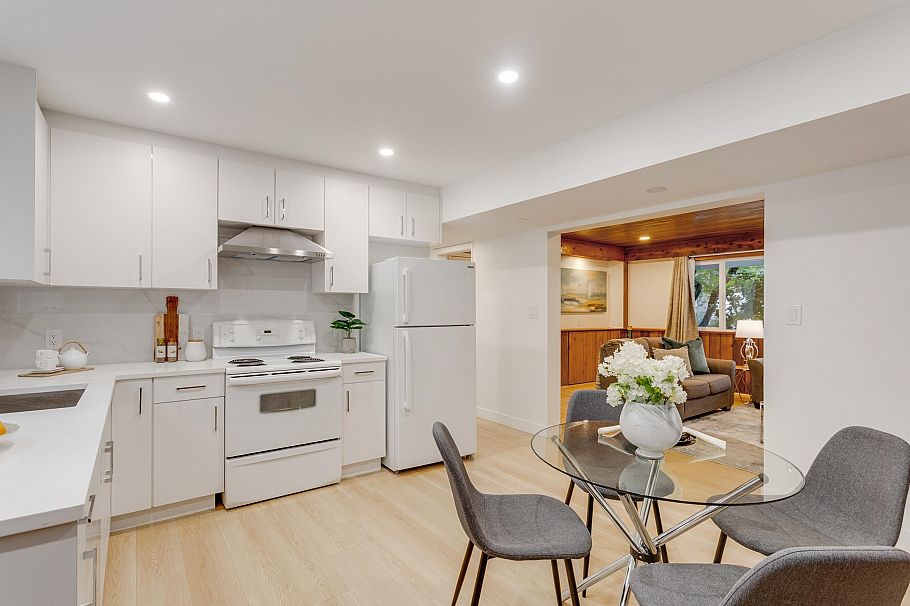 3288 Hoskins Road North Vancouver, BC - 21