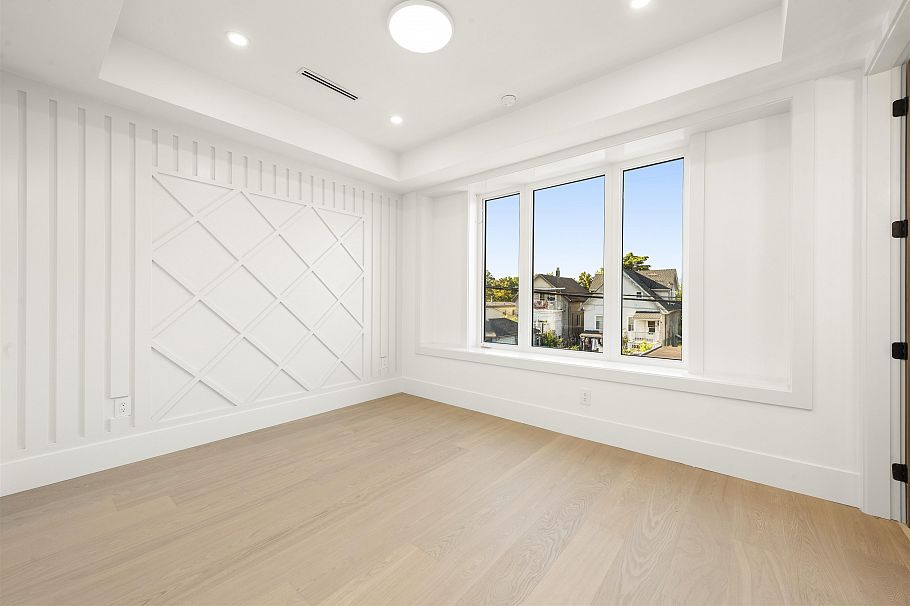 2 847 E 10th Avenue Vancouver, BC - 14