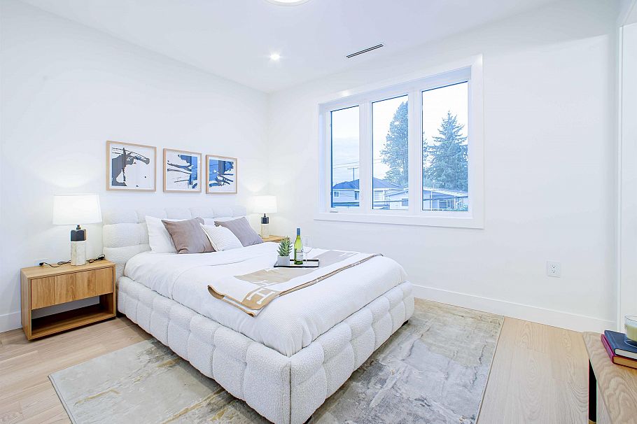 2 2785 W 21 Avenue Vancouver, BC - 12