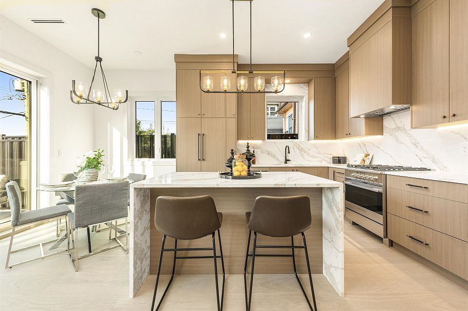 2 847 E 10th Avenue Vancouver, BC - 8