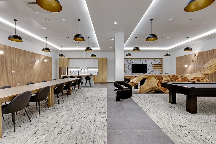 564 422 E 3rd Street North Vancouver, BC - 22