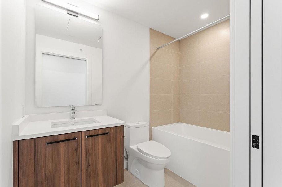 201 6859 Cambie Street Vancouver, BC - 11