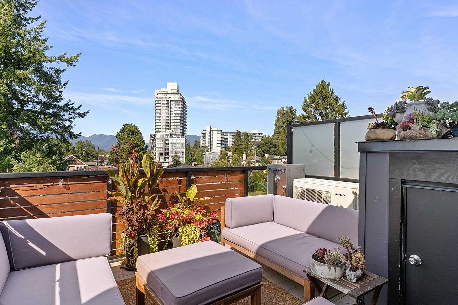 2286 E 33rd Avenue Vancouver, BC - 20