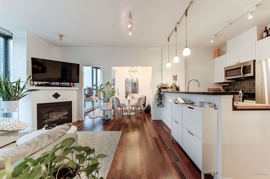 2104 928 Richards Street Vancouver, BC - 3