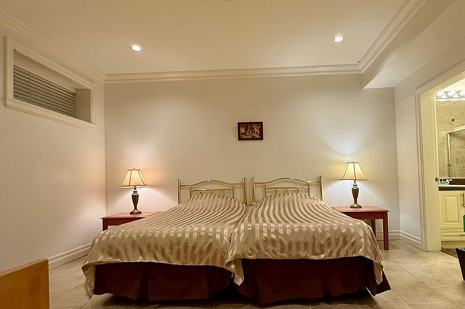 2228 W 22nd Avenue Vancouver, BC - 19