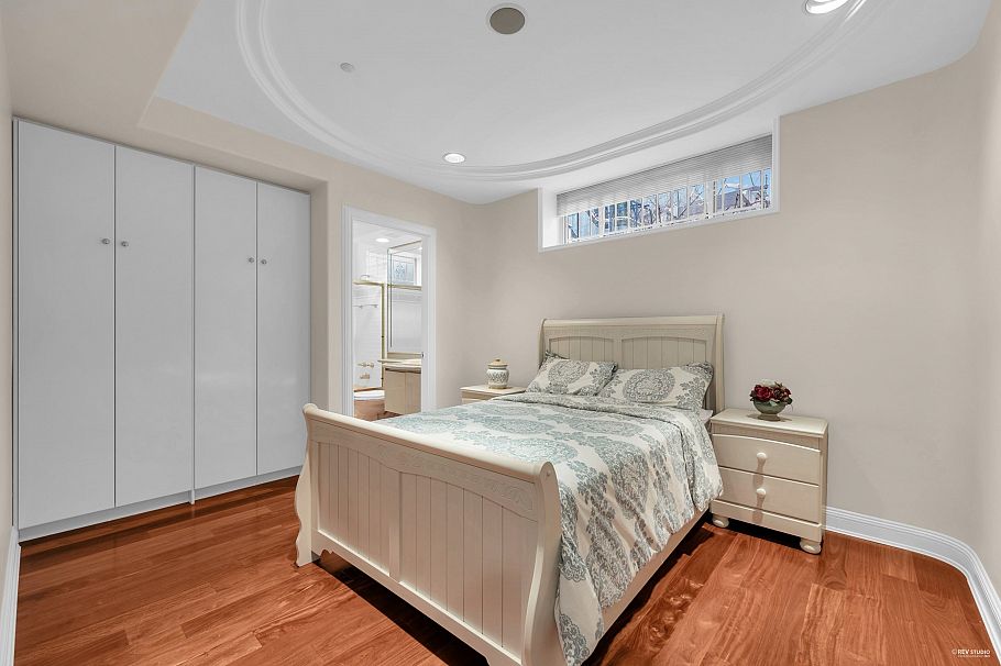 6566 Churchill Street Vancouver, BC - 25