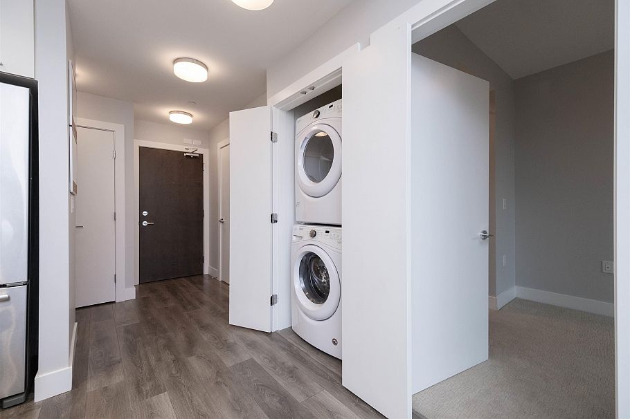 501 3488 Sawmill Crescent Vancouver, BC - 11