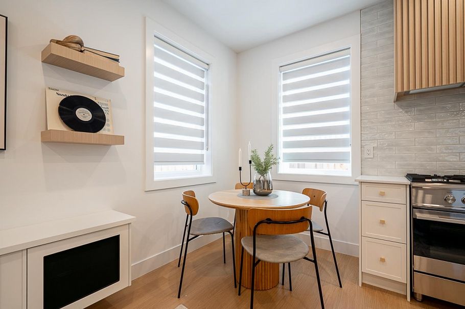 2107 E 33rd Avenue Vancouver, BC - 11