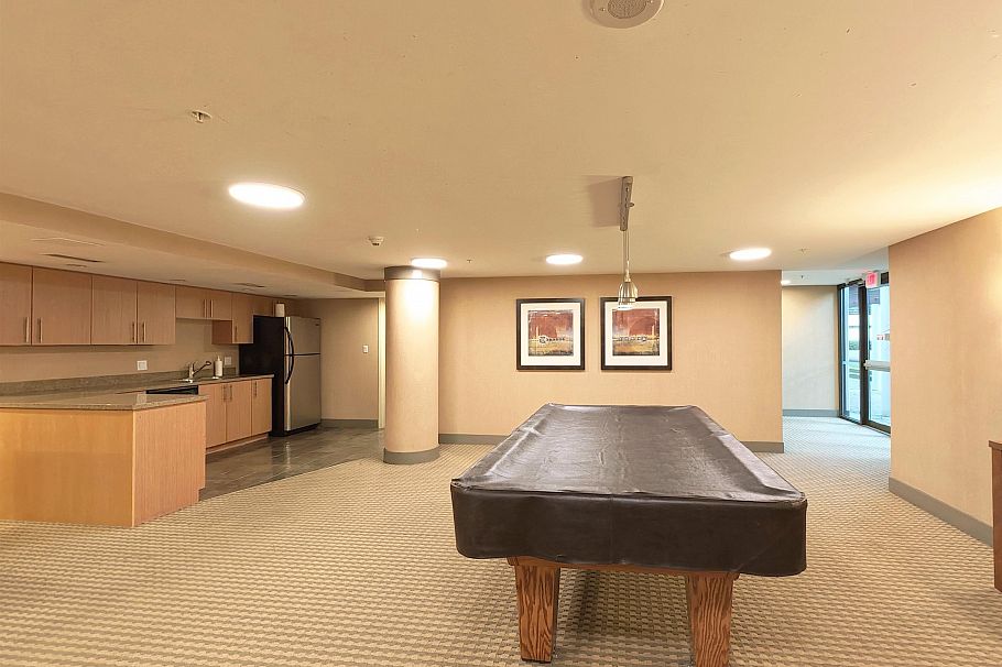 TH16 2089 Rosser Avenue Burnaby, BC - 21