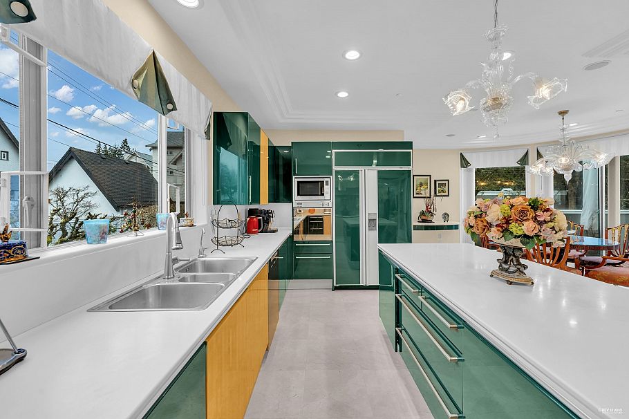 6566 Churchill Street Vancouver, BC - 7