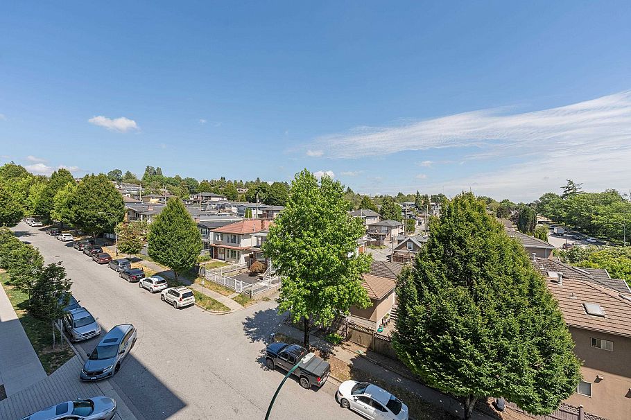 405 8181 Chester Street Vancouver, BC - 23