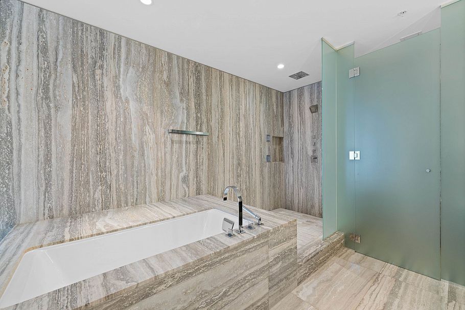 2701 1011 W Cordova Street Vancouver, BC - 24