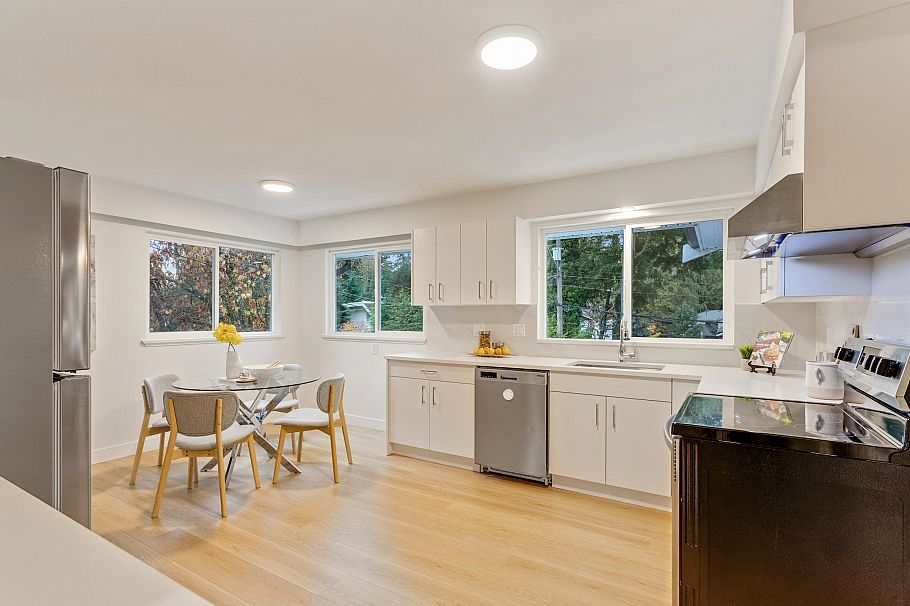 3288 Hoskins Road North Vancouver, BC - 8