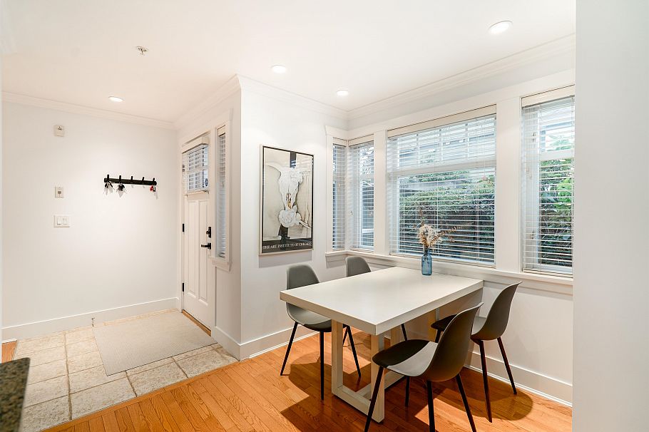 2460 Sasamat Street Vancouver, BC - 5