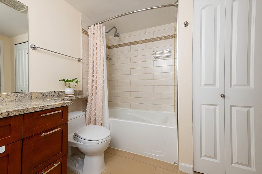 112 1274 Barclay Street Vancouver, BC - 10