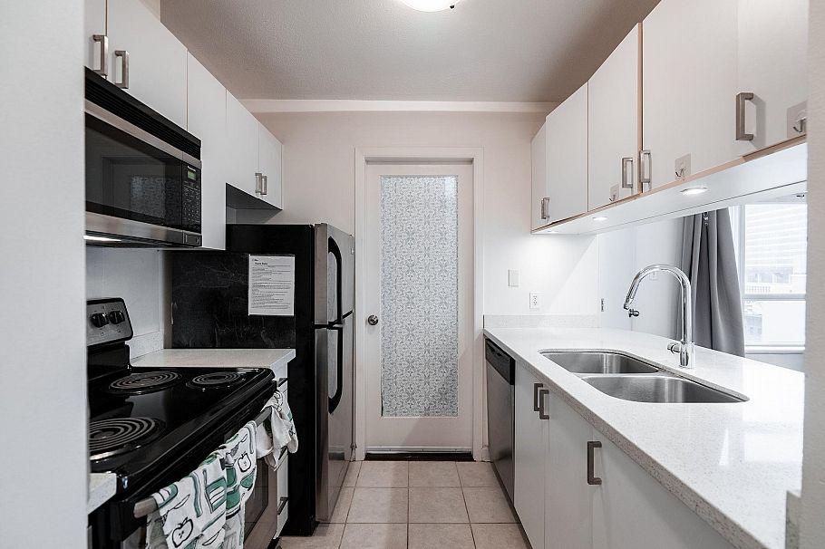 1409 438 Seymour Street Vancouver, BC - 12