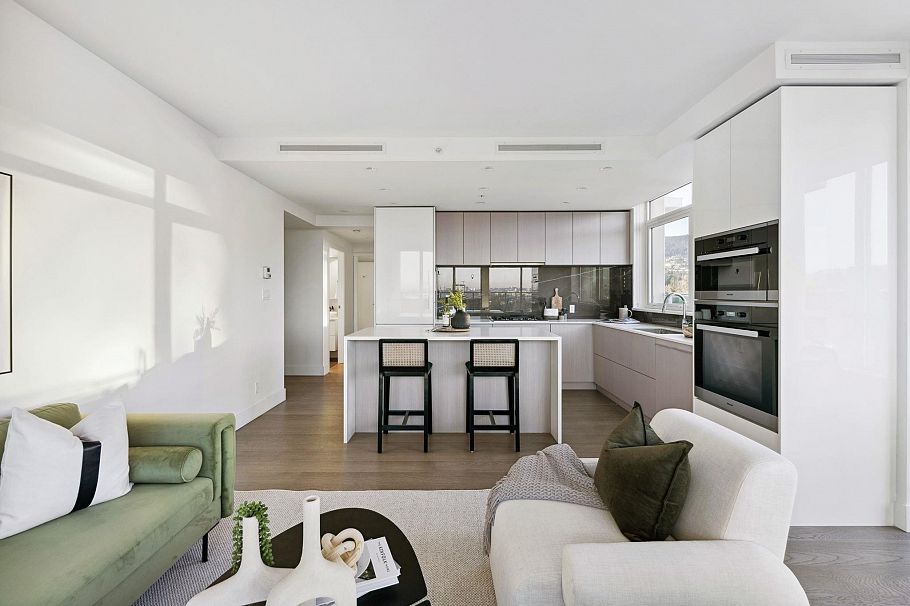 1301 1675 Lions Gate Lane North Vancouver, BC - 7