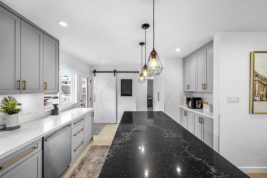 4921 Chester Street Vancouver, BC - 14