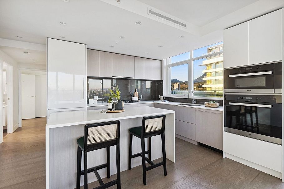 1301 1675 Lions Gate Lane North Vancouver, BC - 8