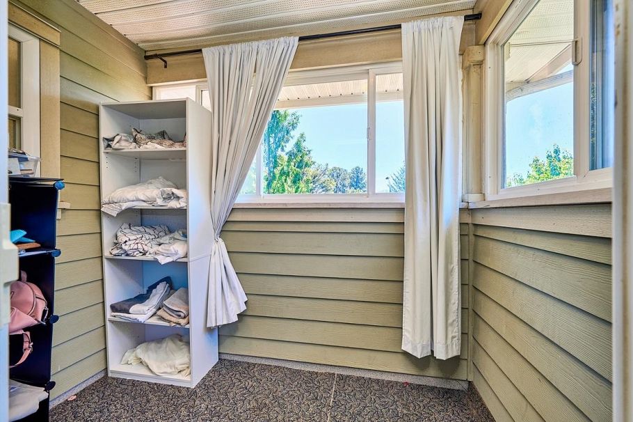 562 W Keith Road North Vancouver, BC - 21