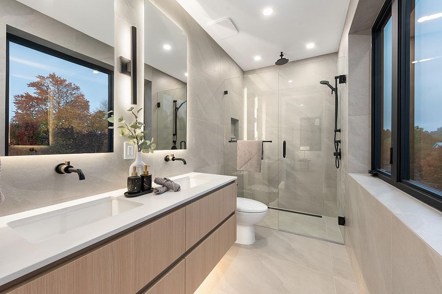 1 312 E 37 Avenue Vancouver, BC - 25