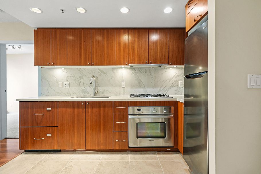 505 1133 Homer Street Vancouver, BC - 7