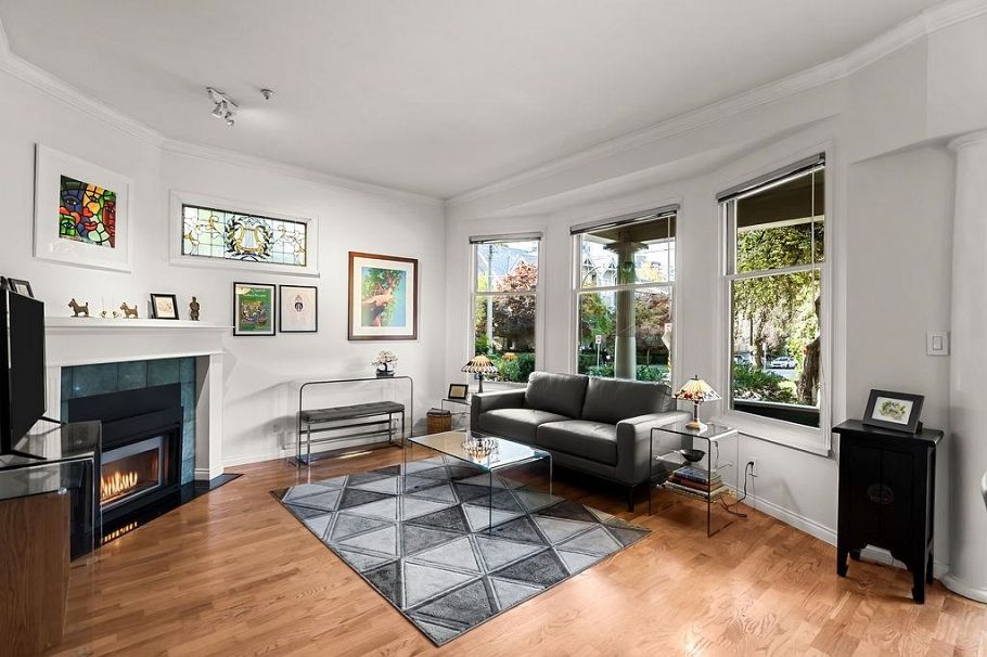 1056 Nicola Street Vancouver, BC - 5