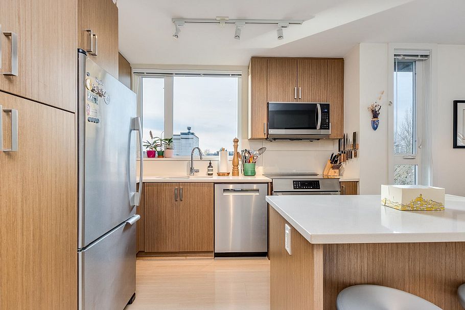 PH1 562 E 7th Avenue Vancouver, BC - 3