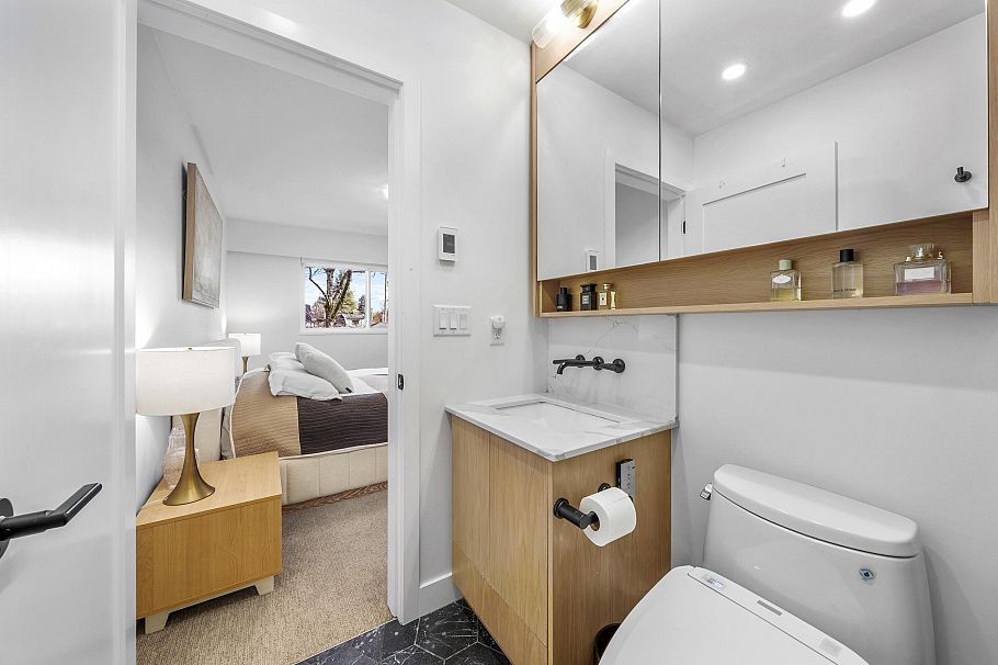 4921 Chester Street Vancouver, BC - 18