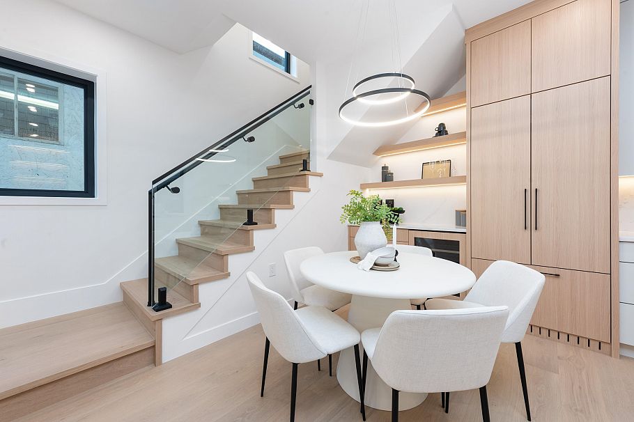 1 312 E 37 Avenue Vancouver, BC - 16