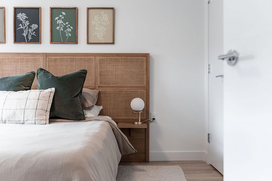 307 2419 Grant Street Vancouver, BC - 20