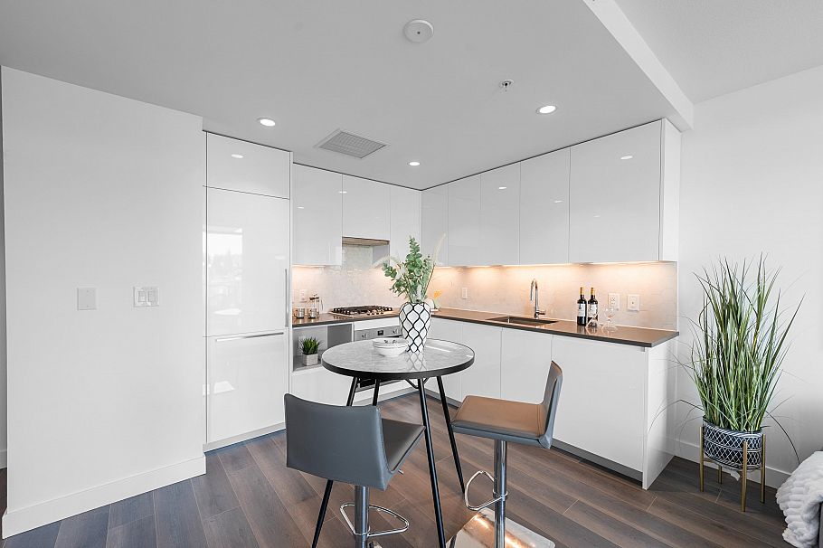 405 8181 Chester Street Vancouver, BC - 7