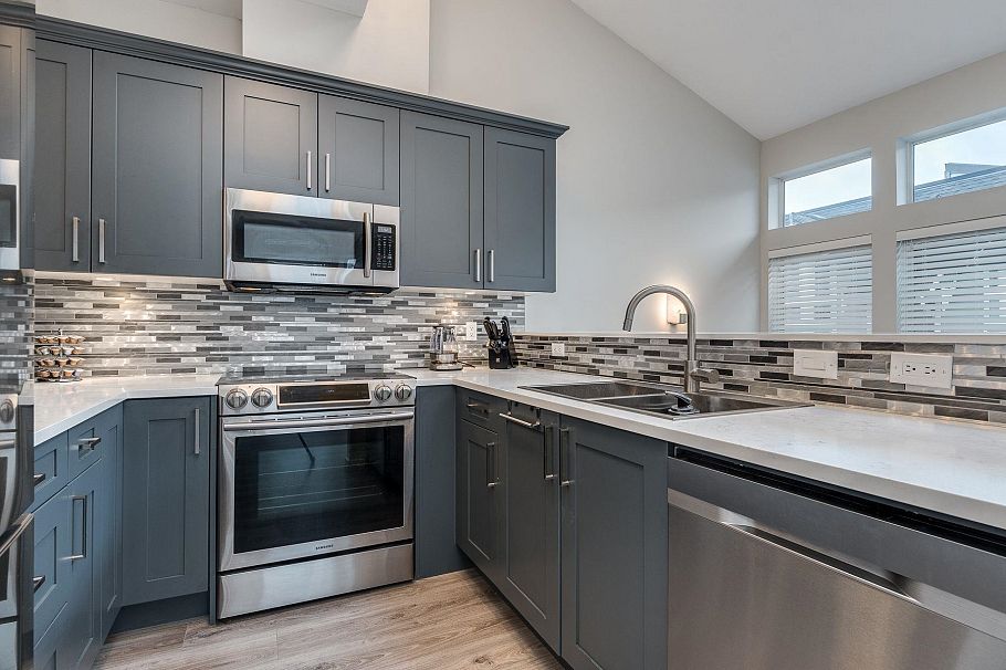 4 233 E 6th Street North Vancouver, BC - 18