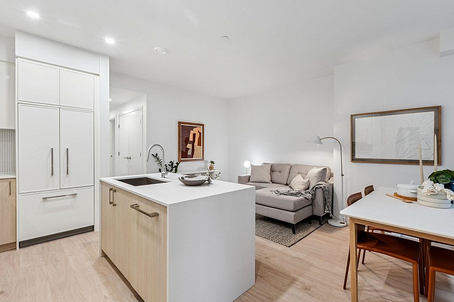 109 948 Lytton Street North Vancouver, BC - 11