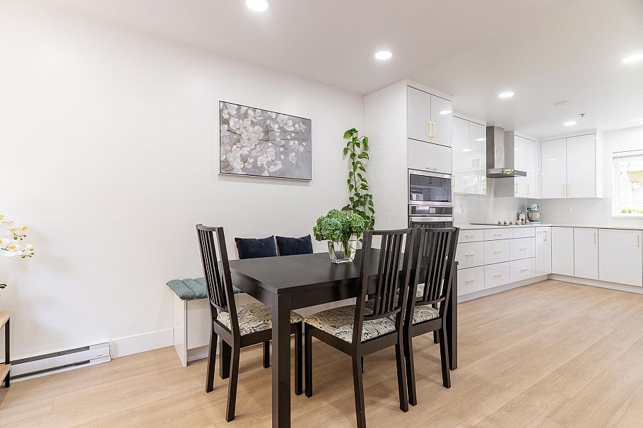 2 1233 W 16th Street North Vancouver, BC - 11