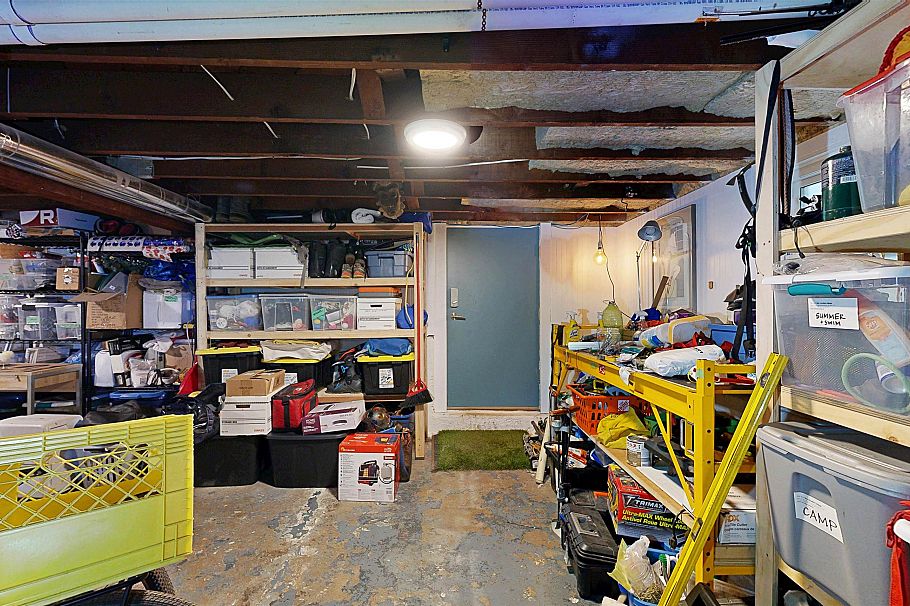 2640 Mcgill Street Vancouver, BC - 26