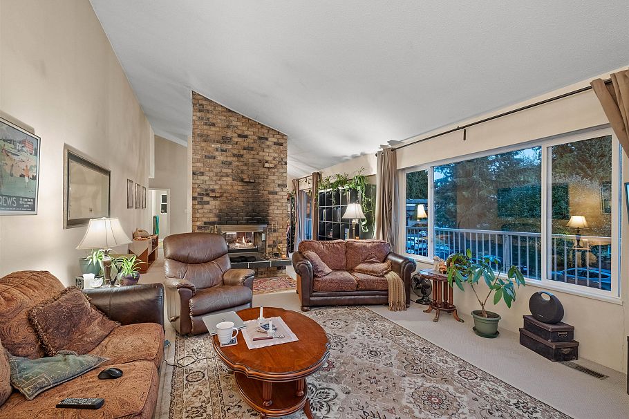 3602 Regent Avenue North Vancouver, BC - 7