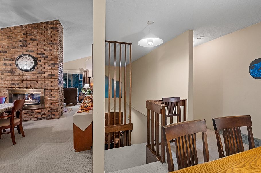 3602 Regent Avenue North Vancouver, BC - 10