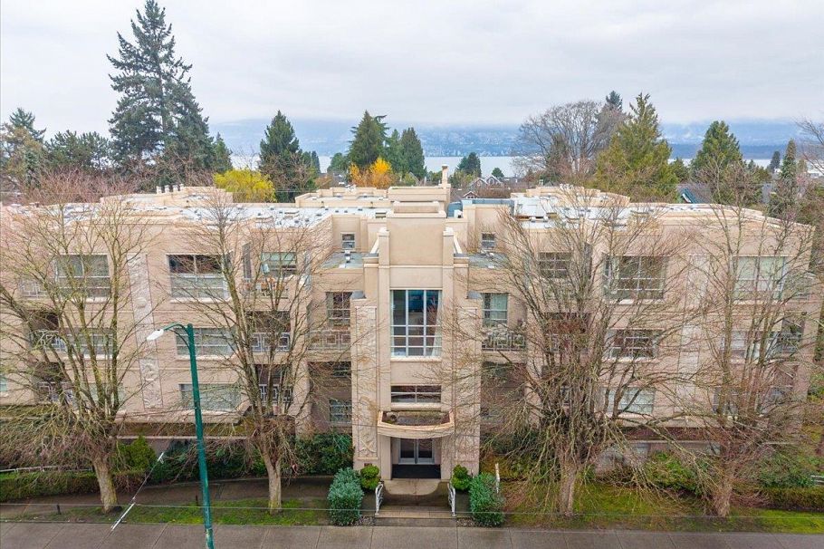 408 3083 W 4th Avenue Vancouver, BC - 32