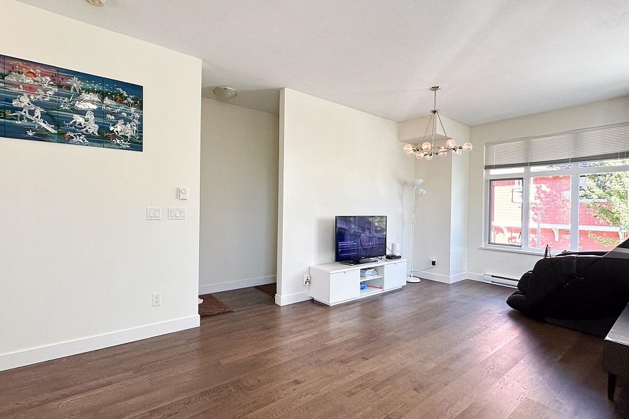 1101 8485 New Haven Close Burnaby, BC - 4